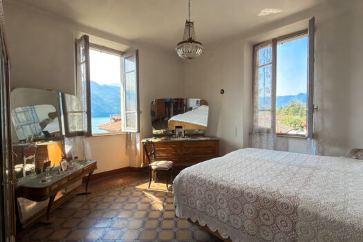 Appartamento in villa d’epoca con giardino in Tremezzina