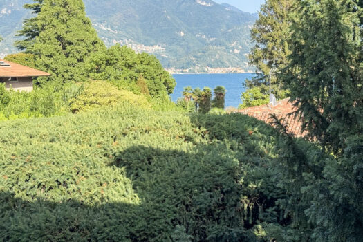 Appartamento con garage in centro Menaggio con vista lago
