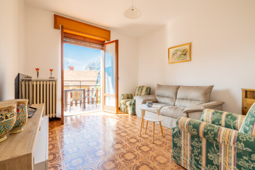 Casa indipendente con giardino e vista lago a Menaggio