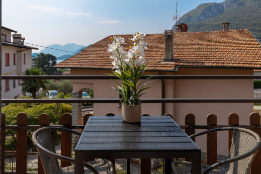Casa indipendente con giardino e vista lago a Menaggio
