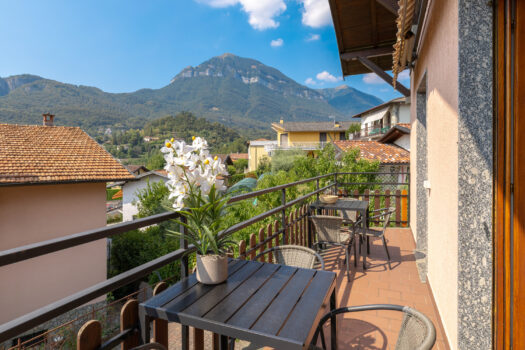 Casa indipendente con giardino e vista lago a Menaggio
