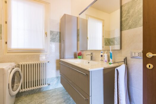 Appartamento in residence con Piscina a Pianello del lario