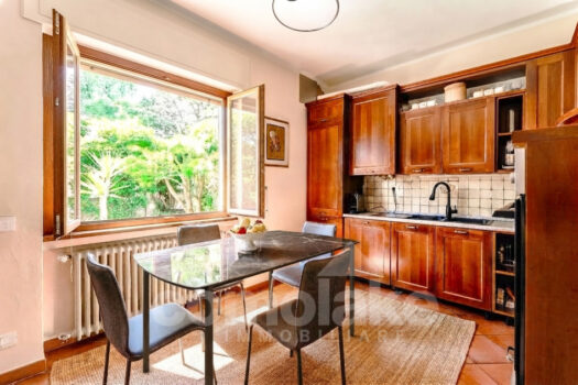 Appartamento in villa con giardino a Cernobbio