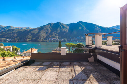 Elegante appartamento con splendida vista lago a Laglio