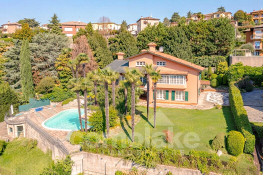 Villa indipendente con giardino e piscina a Cernobbio