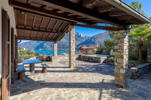 Villa con splendida vista lago a San Siro – vicino al lago