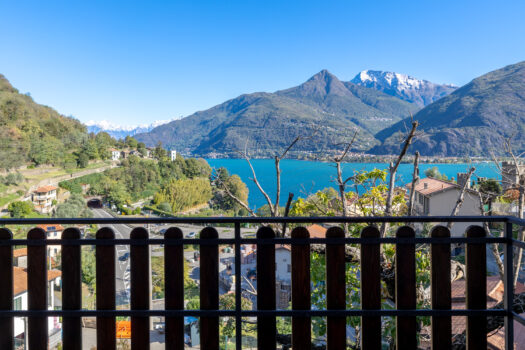 Villa con splendida vista lago a San Siro – vicino al lago
