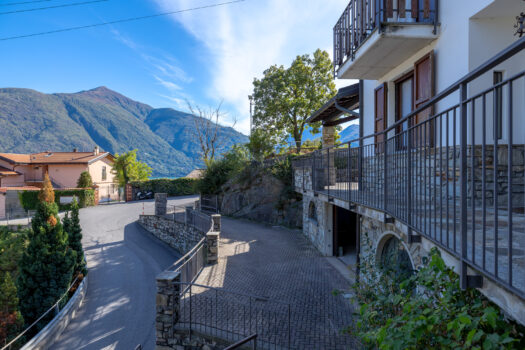 Villa con splendida vista lago a San Siro – vicino al lago