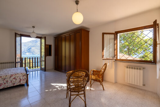 Villa con splendida vista lago a San Siro – vicino al lago